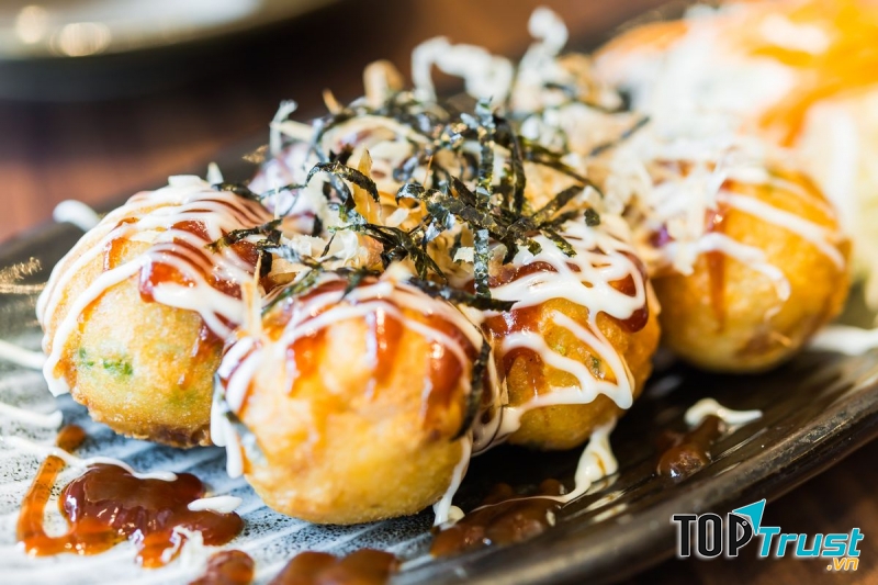 Takoyaki nhân truyền thống