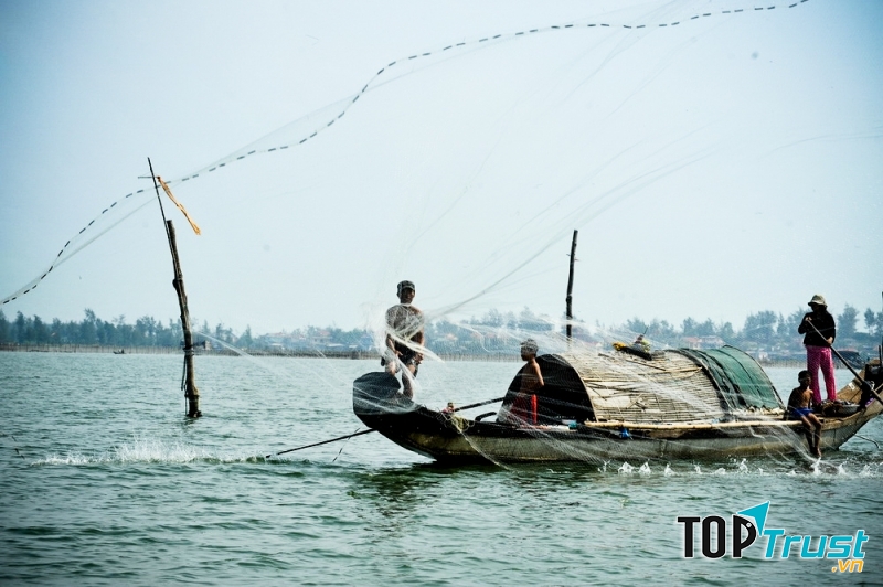 Tam Giang - Cầu Hai - Đầm phá lớn nhất