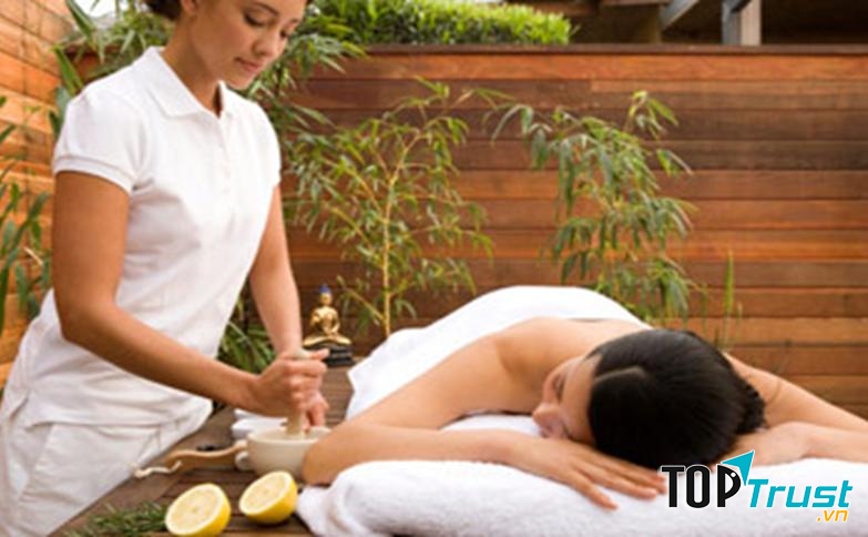 Massage tại khoáng nóng Địa Chất