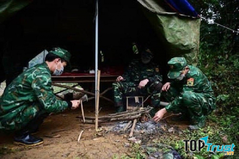 TÂM SỰ CỦA NGƯỜI VỢ LÍNH Ở TUYẾN ĐẦU