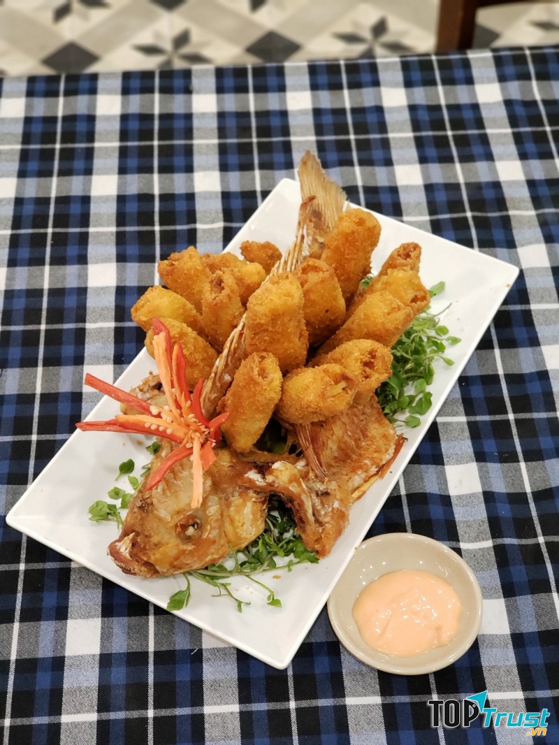 Tân Đông Hải Quán