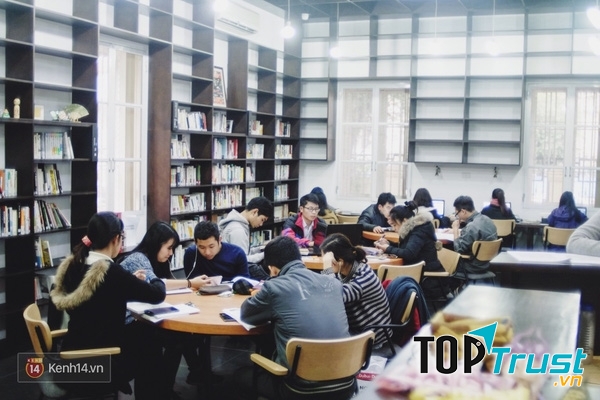 Tận dụng hết mọi phương tiện học tập ở trường