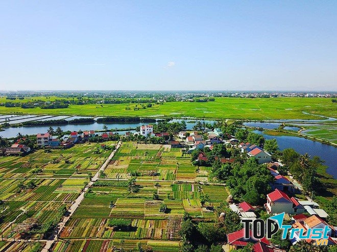 Làng rau Trà quế nhìn từ trên cao