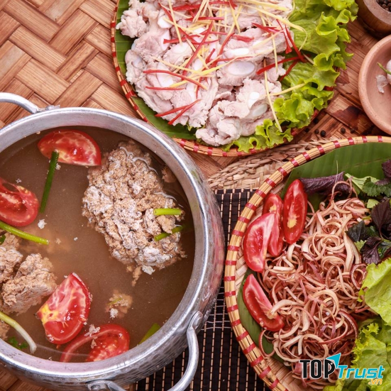 Tân Lương Sơn Quán