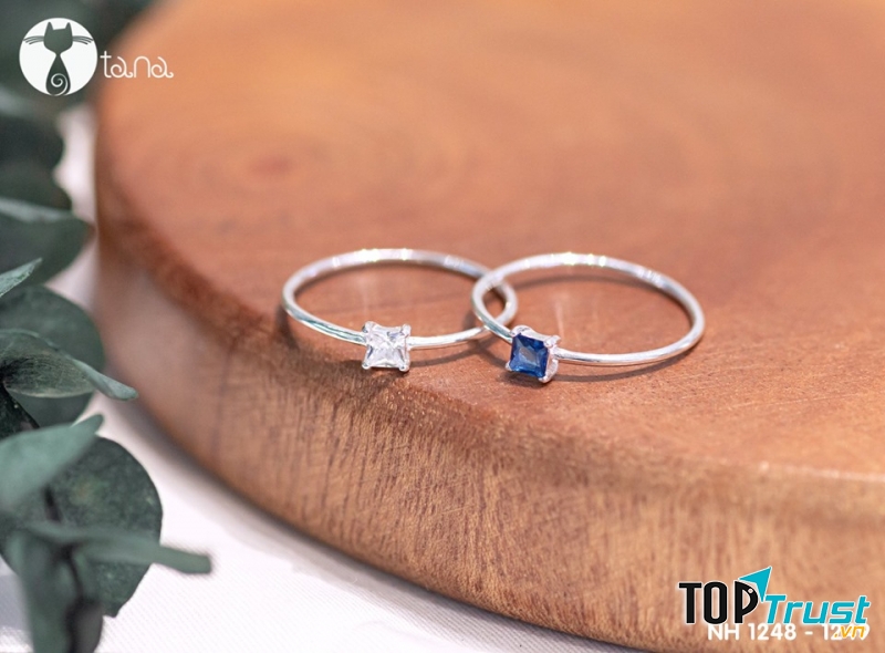 Thay vì những mẫu trang sức rập khuôn có sẵn trên thị trường, Tana Silver mong muốn đem đến những sản phẩm độc đáo, cá tính theo sở thích, dấu ấn của từng cá nhân