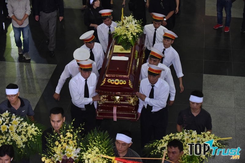 Dịch Vụ Tuấn Lê luôn xứng đáng với năm chữ Nhân - Tâm - Tài - Trí - Tín.