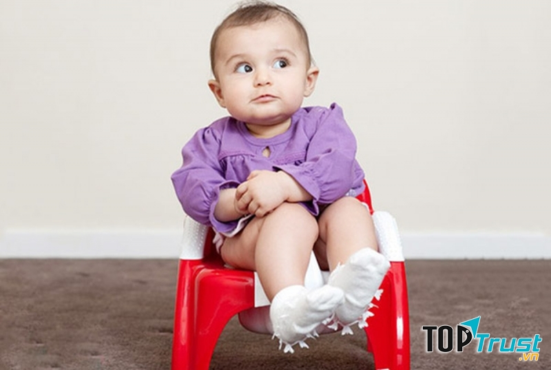 Táo bón ở trẻ