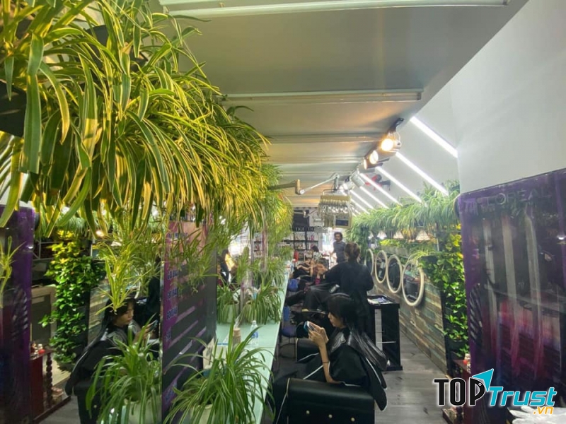 Tạo mẫu tóc NamMilan