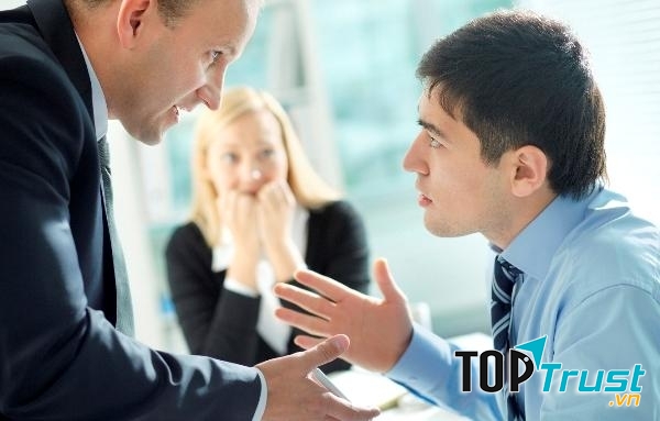 Lãnh đạo không nên tạo ra ấn tượng về sự thiên vị