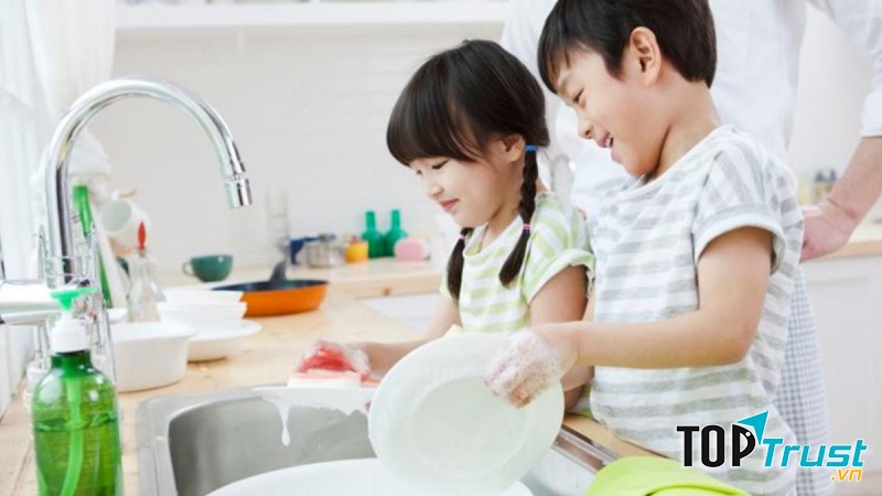 Không bao giờ chỉ trích con cái