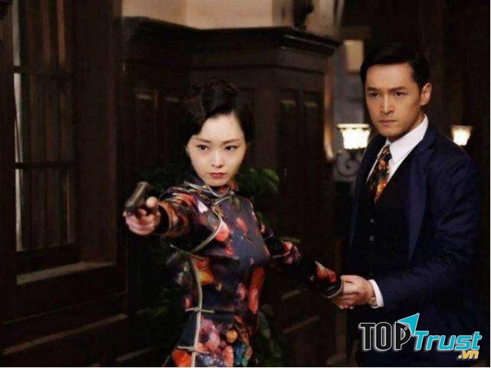 Hồ Ca - Tống Dật