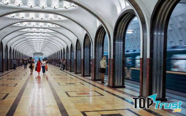 Ga tàu điện ngầm