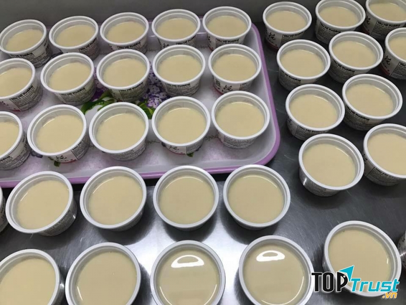 Tàu Hủ Anh Lùn Singapore