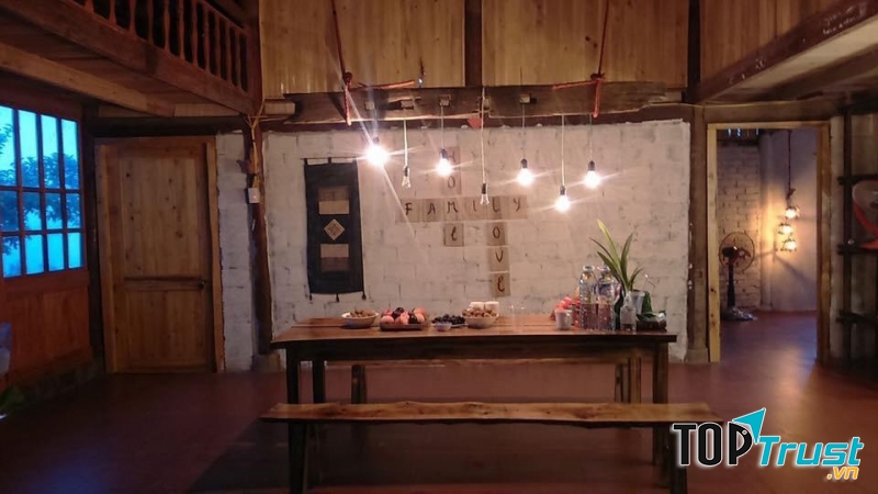 Tavan Chopai Homestay là một sự lựa chọn thông minh cho bạn khi đến với Sapa - nơi mang lại cho bạn một kì nghỉ thư giãn, thoải mái.