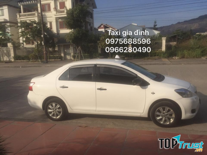 Taxi Cẩm Phả Giá Bình Dân