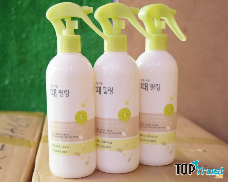 Tẩy Da Chết Toàn Thân The Face Shop Body Clean Peeling Mist