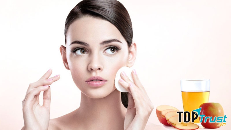 Chỉ cần dùng giấm táo, bạn có thể tẩy sạch nốt ruồi