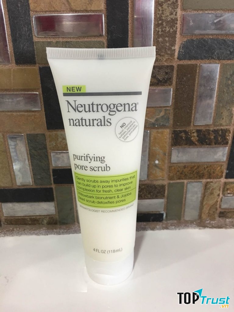 Tẩy tế bào chết Neutrogena Natural Purifying Pore Scrub