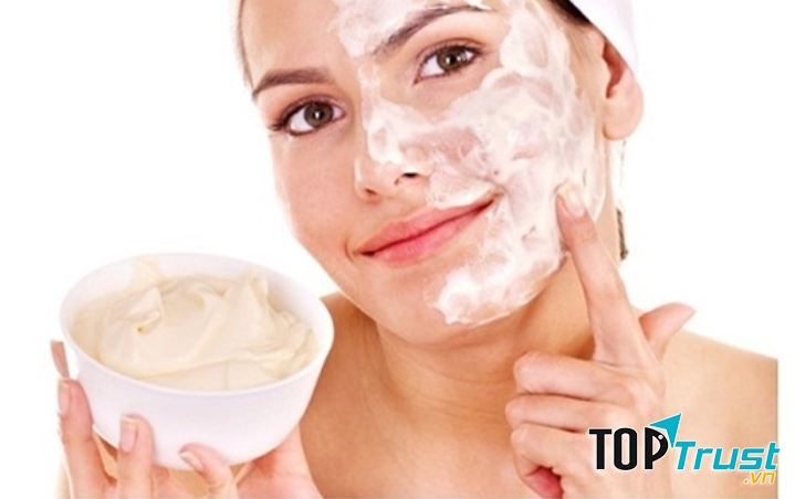 Baking soda cũng là một chất tẩy thâm mụn rất tốt.