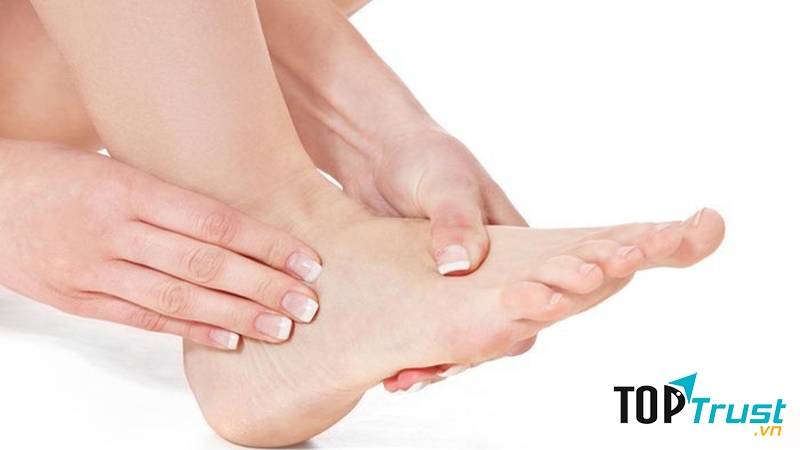 Tê bì, yếu chân