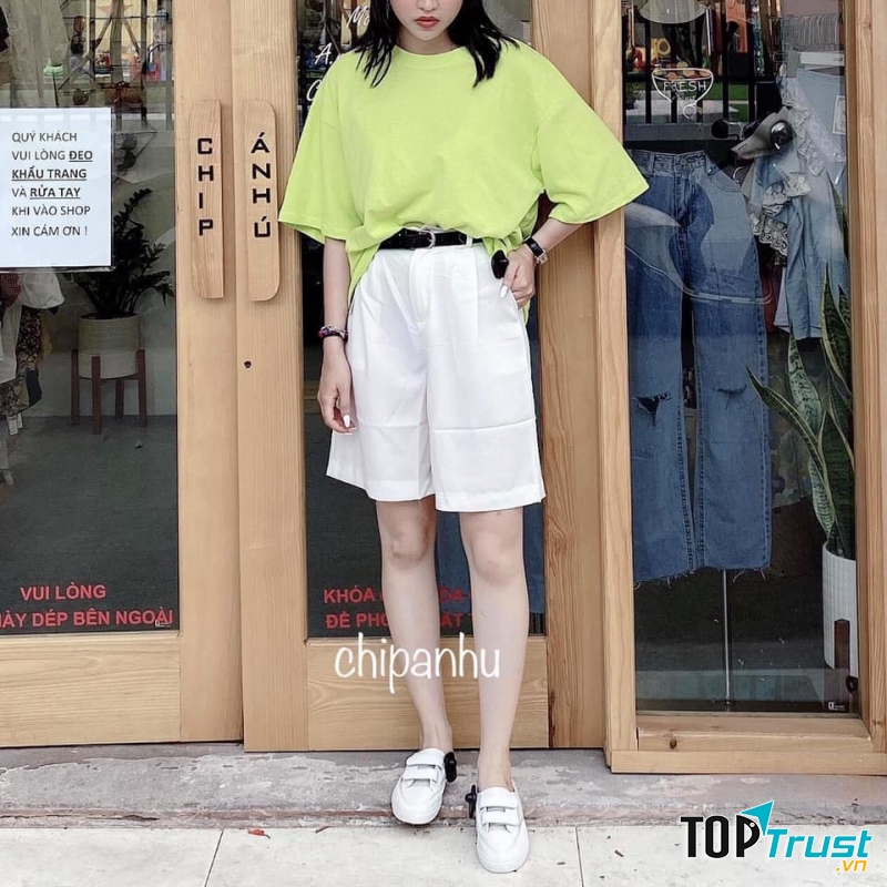 Teenhouse shop