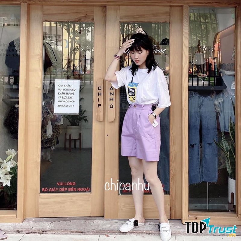 Teenhouse shop