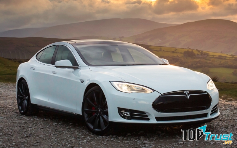 Telsa Model S P85D
