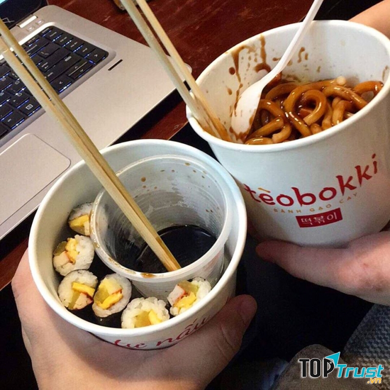 Đồ ăn tại Tèobokki