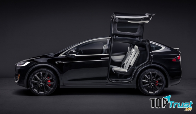 Model X là chiếc SUV full-sized chạy điện của Tesla