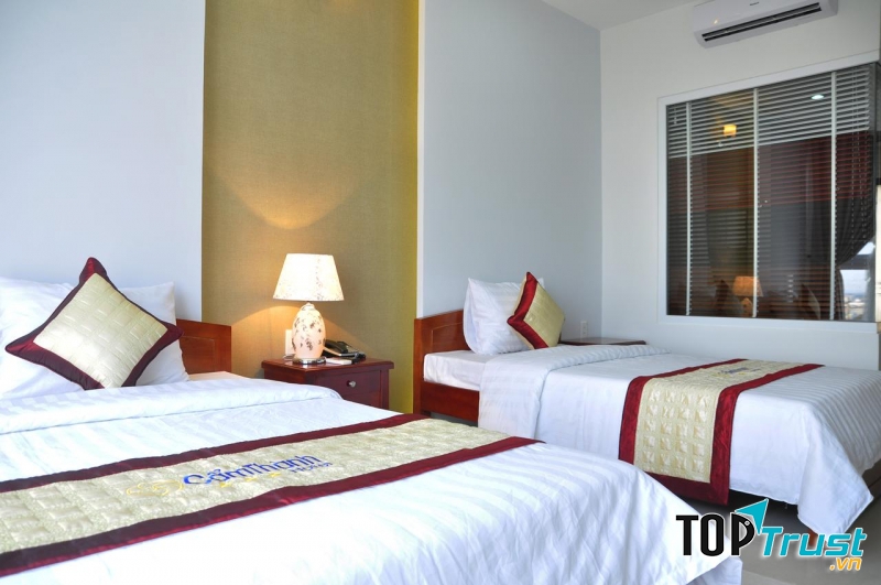 Khách sạn Hoàng Đạt