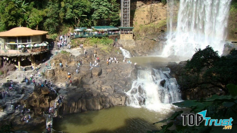 Khu du lịch sinh thái Đambri