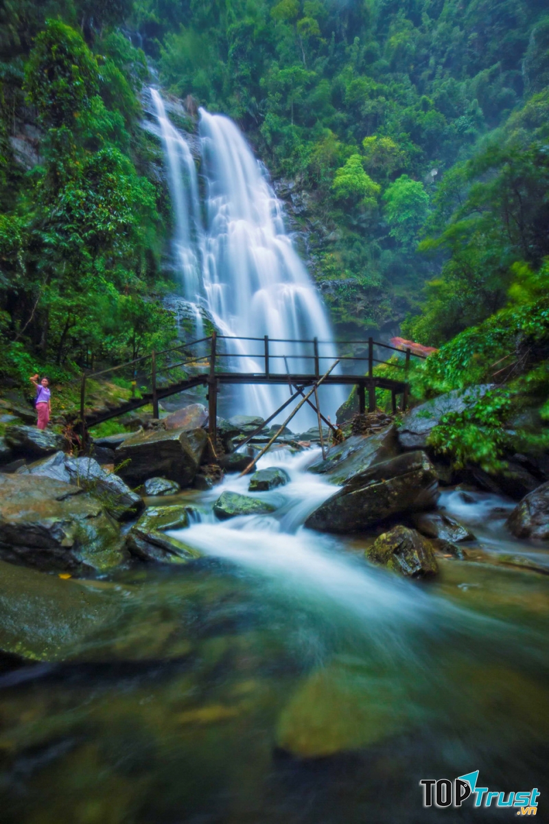 Thác Khe Kèm - Vườn Quốc Gia Pù Mát