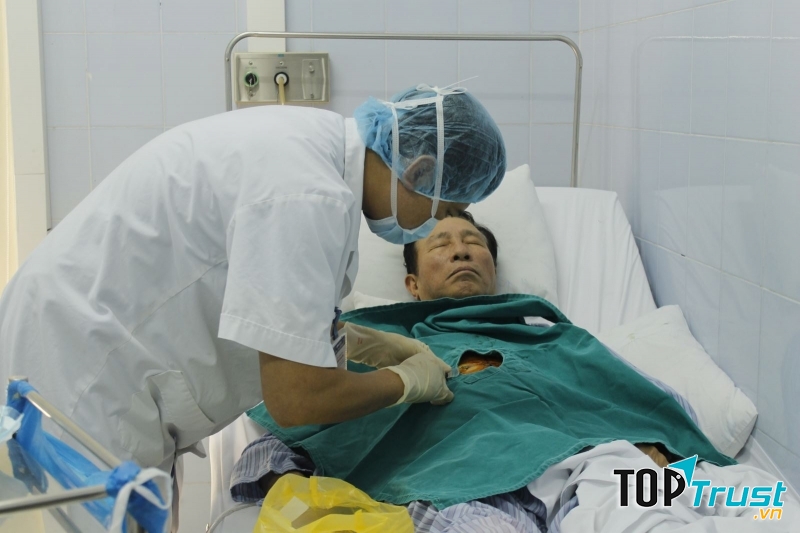 Thạc sĩ, bác sĩ Đỗ Gia Phú hiện đang công tác tại Bệnh viện bưu điện Hà Nội
