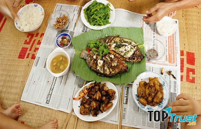 Thưởng thức đặc sản núi rừng