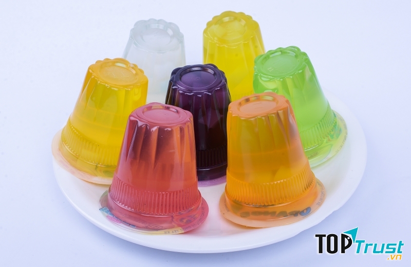 Những viên thạch sặc sỡ bắt mắt ẩn chứa nhiều nguy cơ