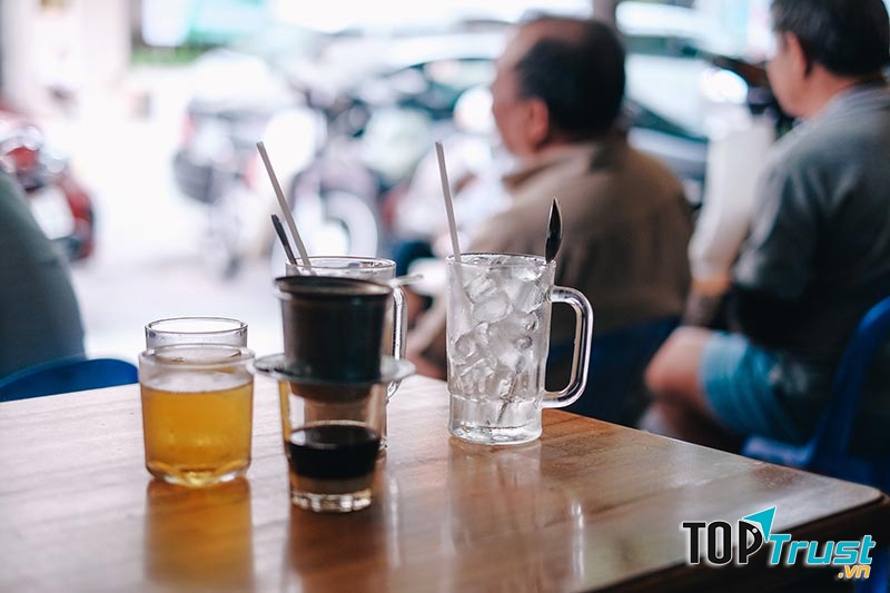 Cafe Thái mang đậm không gian cổ xưa