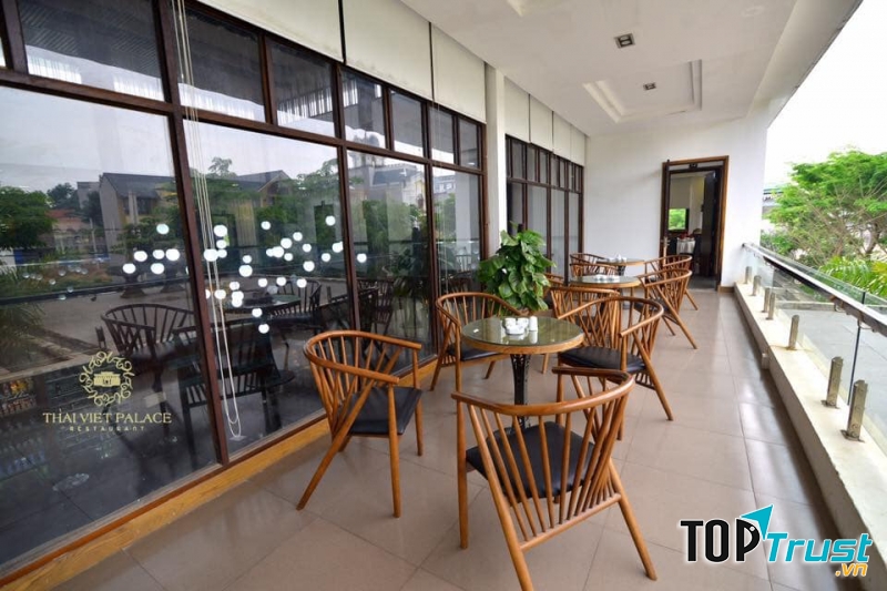 Thái Việt Palace Restaurant