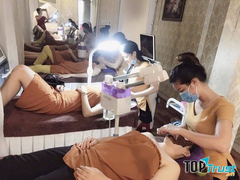 Thẩm Mỹ Emmy Phan Thiết