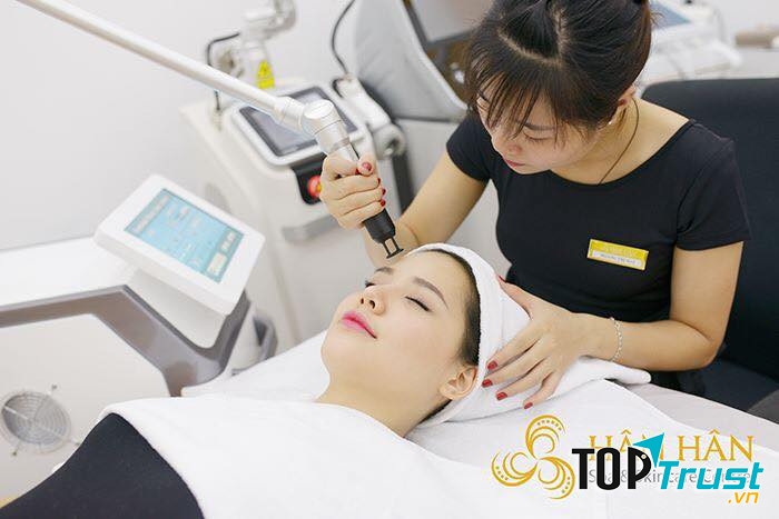 Khách hàng điều trị nám tại Hân Hân