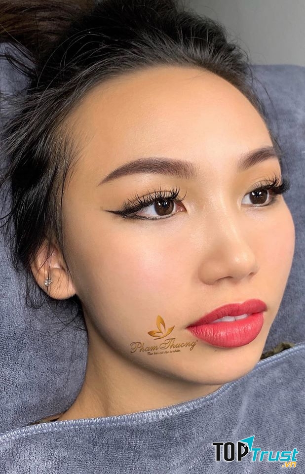 Thẩm mỹ Phạm Thương