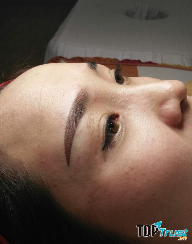 Thẩm Mỹ Sầm NaNa