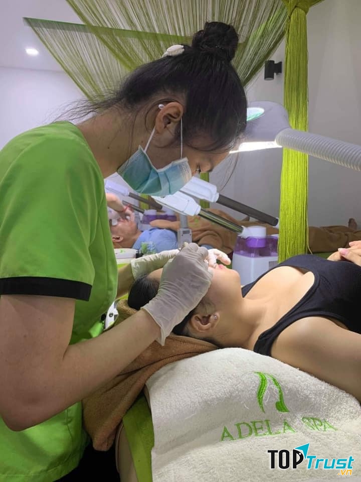 Thẩm Mỹ Viện Adela