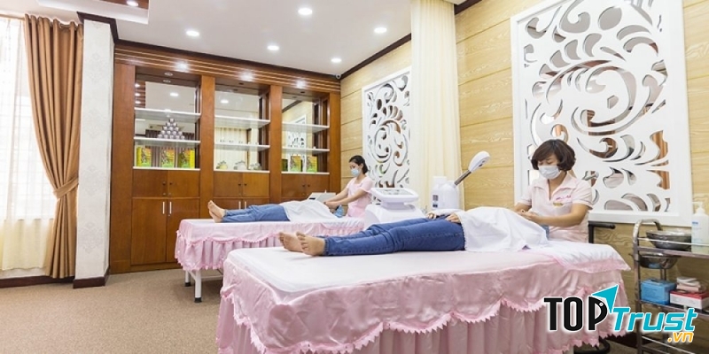 Mụn sưng đỏ, mụn nội tiết, mụn ẩn đều có thể được điều trị bằng phương pháp tốt nhất khi bạn đến với thẩm mỹ viện Bảo Xinh.