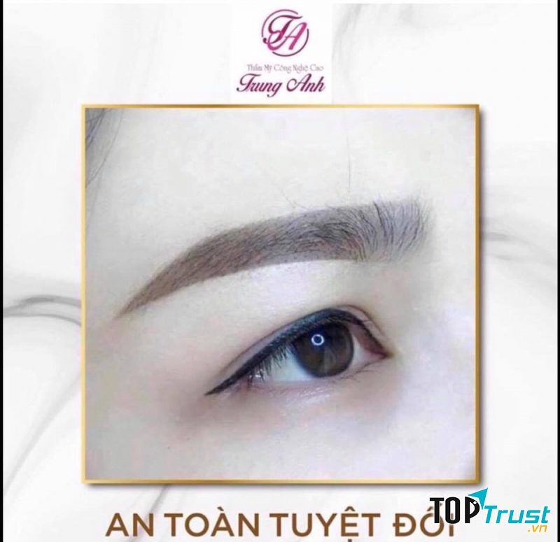 Thẩm Mỹ Viện Công Nghệ Cao Trung Anh