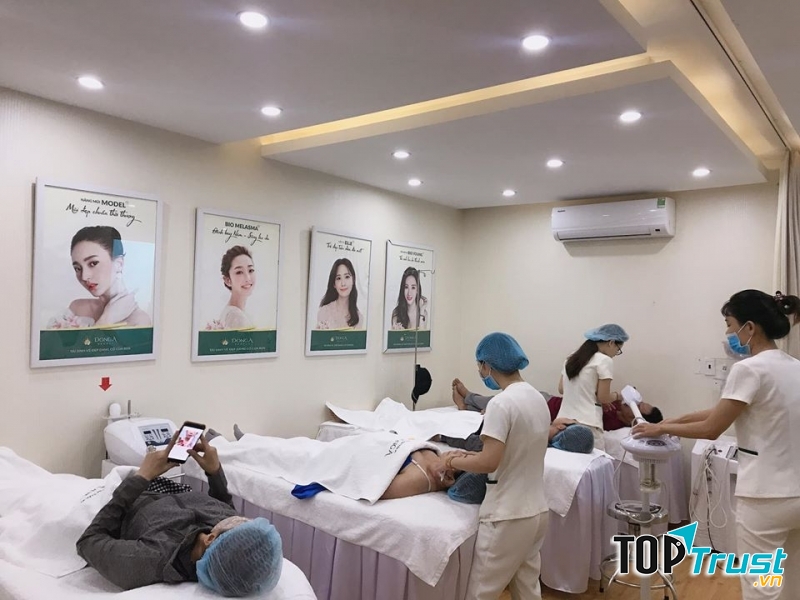 Thẩm mỹ viện Đông Á