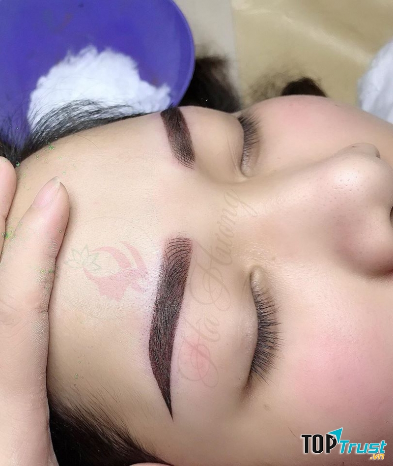 Thẩm Mỹ Viện Hà Hương