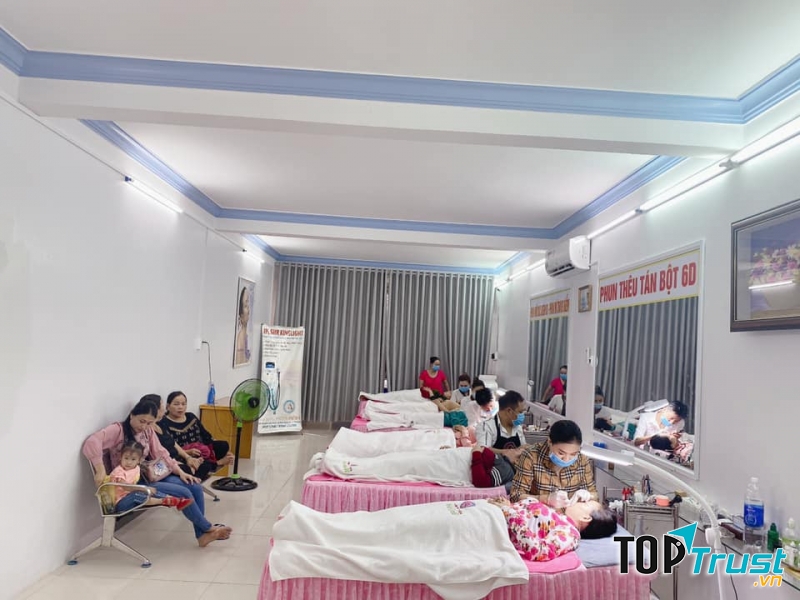 Thẩm Mỹ Viện Hoa Anh