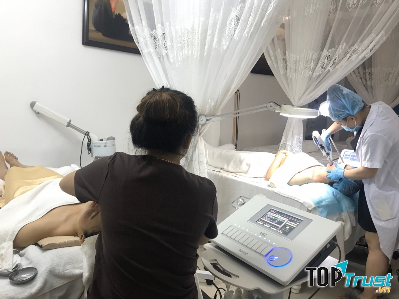 Thẩm Mỹ Viện Khánh Thy