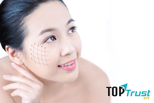 Khách hàng sở hữu làn da căng bóng không tì vết sau khi căng da tại TMV Ngọc Dung