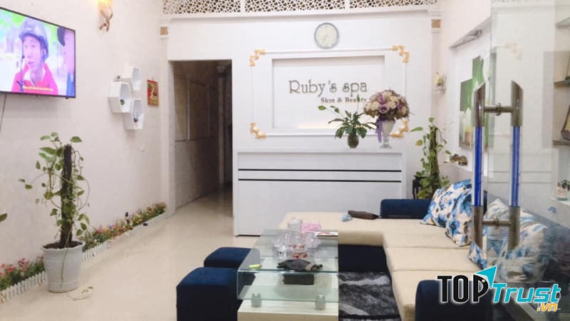 Thẩm mỹ viện Ruby Nguyễn